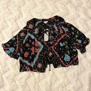 NWT Urban Outfitters Tie-up Top